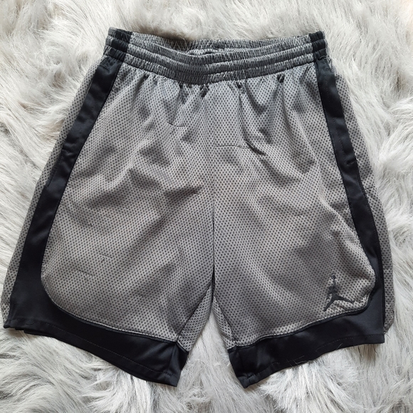 air jordan running shorts